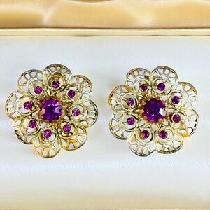 Vintage Filigree Flower Clip On Earrings Purple Rhinestone Gold Tone Glamour